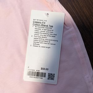 Lululemon t-shirt
